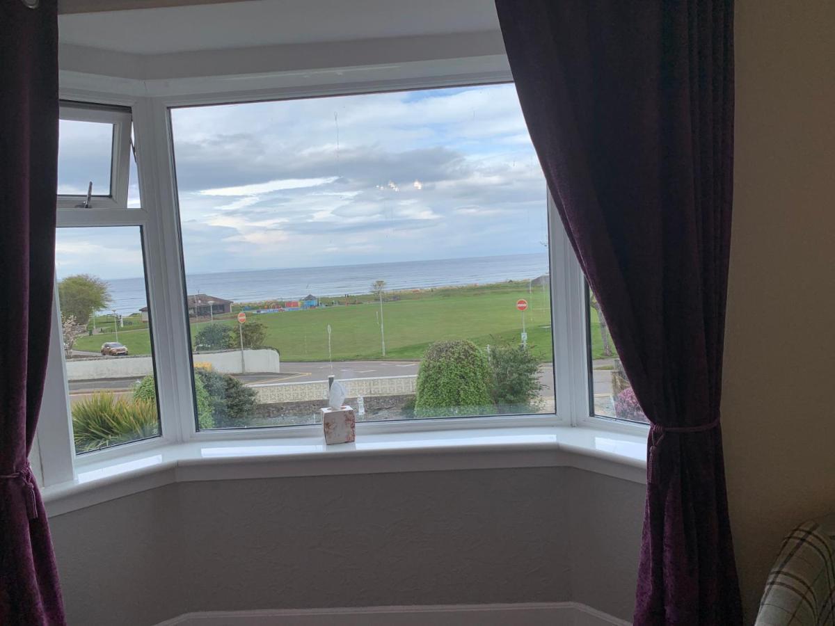 "Room Only" At Wetherby Nairn Exterior foto