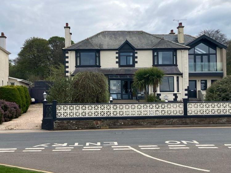 "Room Only" At Wetherby Nairn Exterior foto