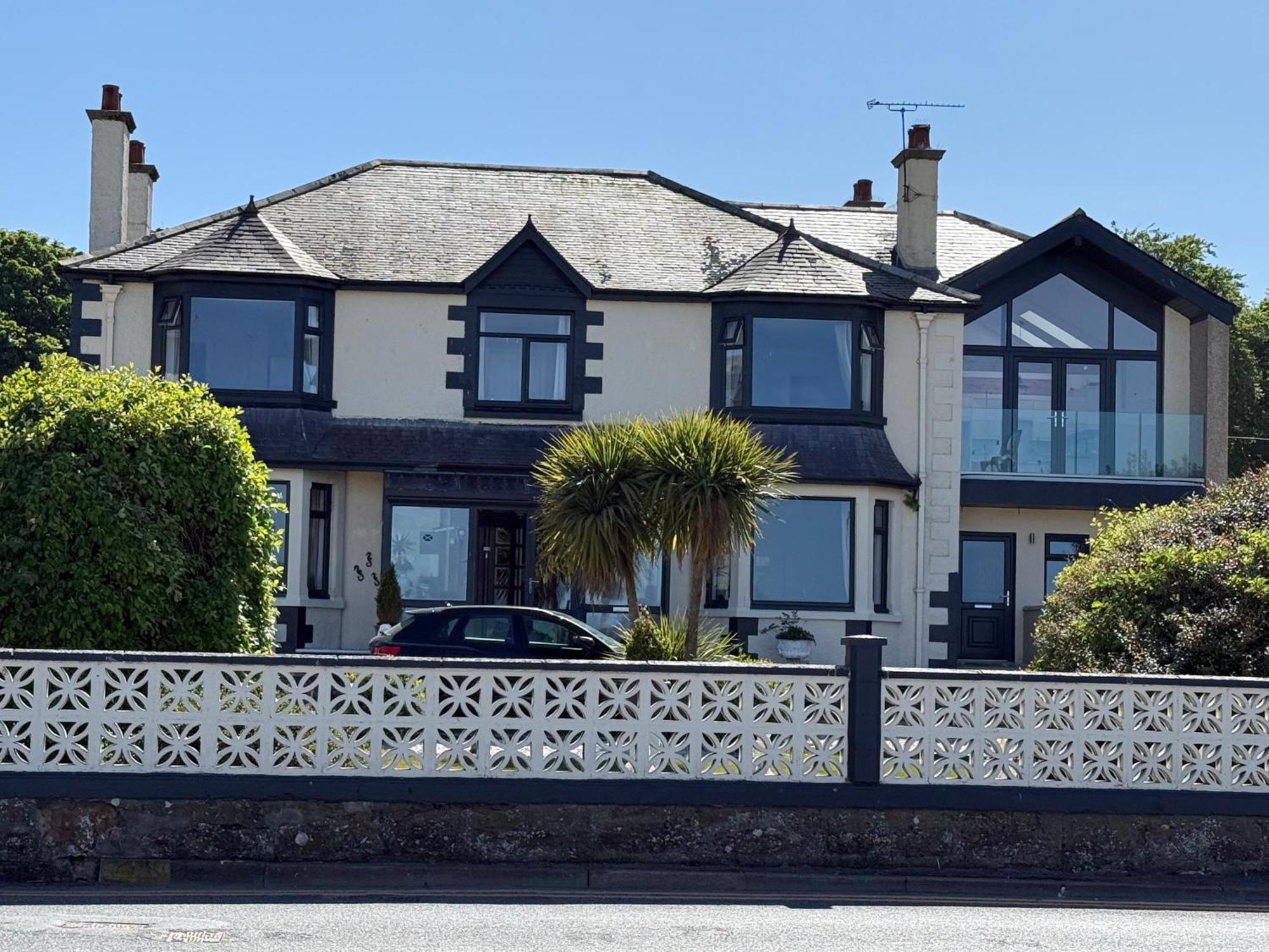 "Room Only" At Wetherby Nairn Exterior foto